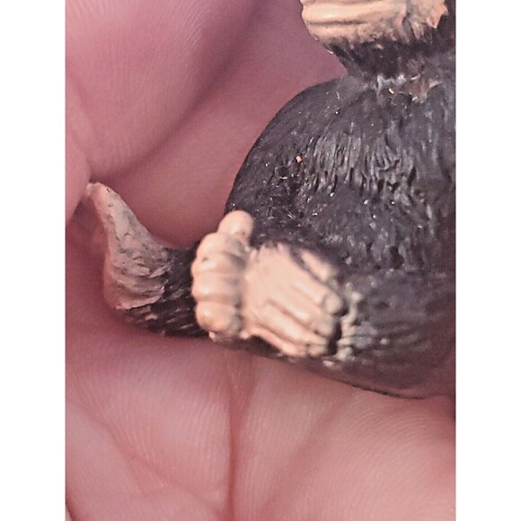 Safari Ltd Alligstor, Gorilla & Chimpanzee Small Animal Figures 1.5" Set Of 3 - Picture 12 of 16